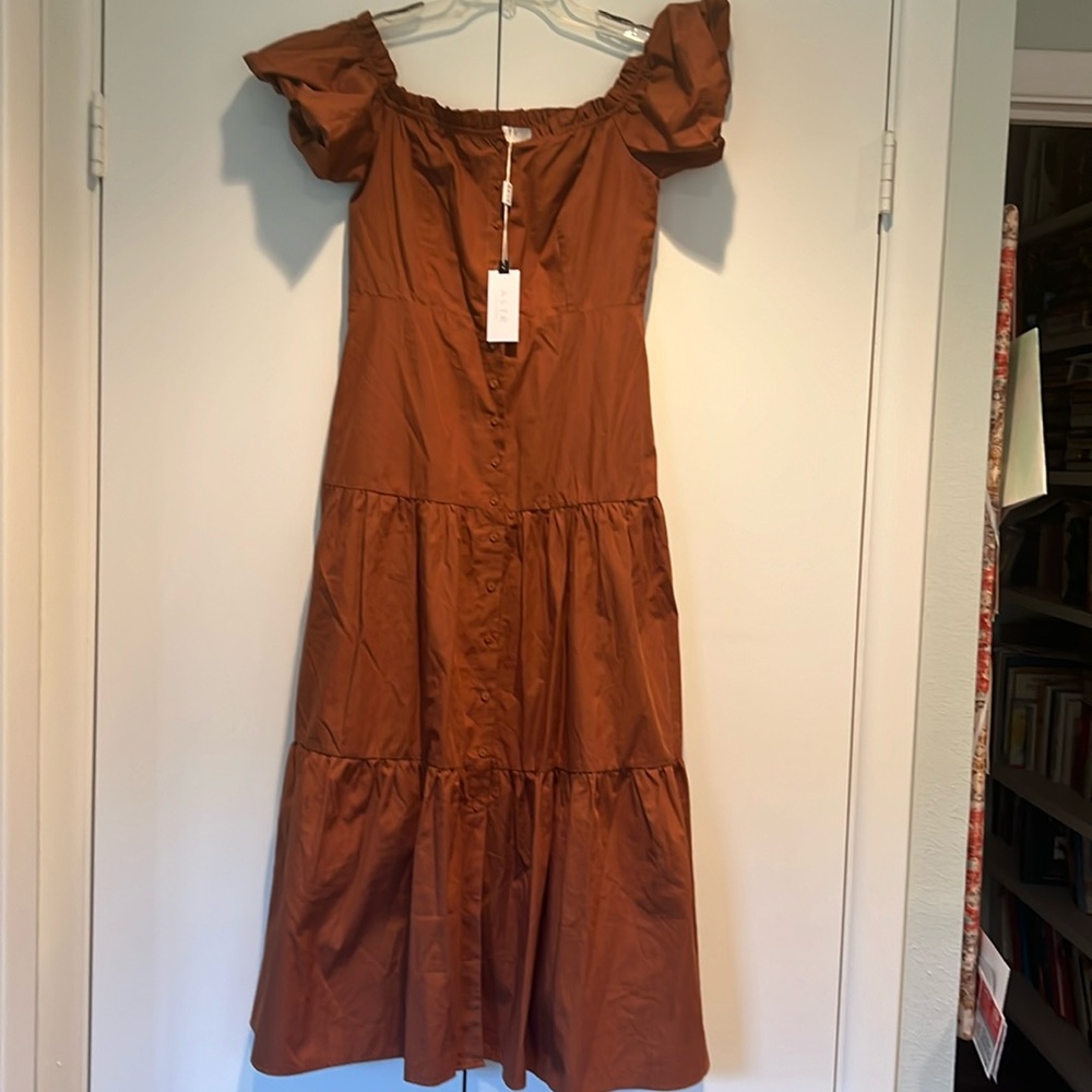 NWT ASTR Medium Midi off the shoulder dress in Mocha